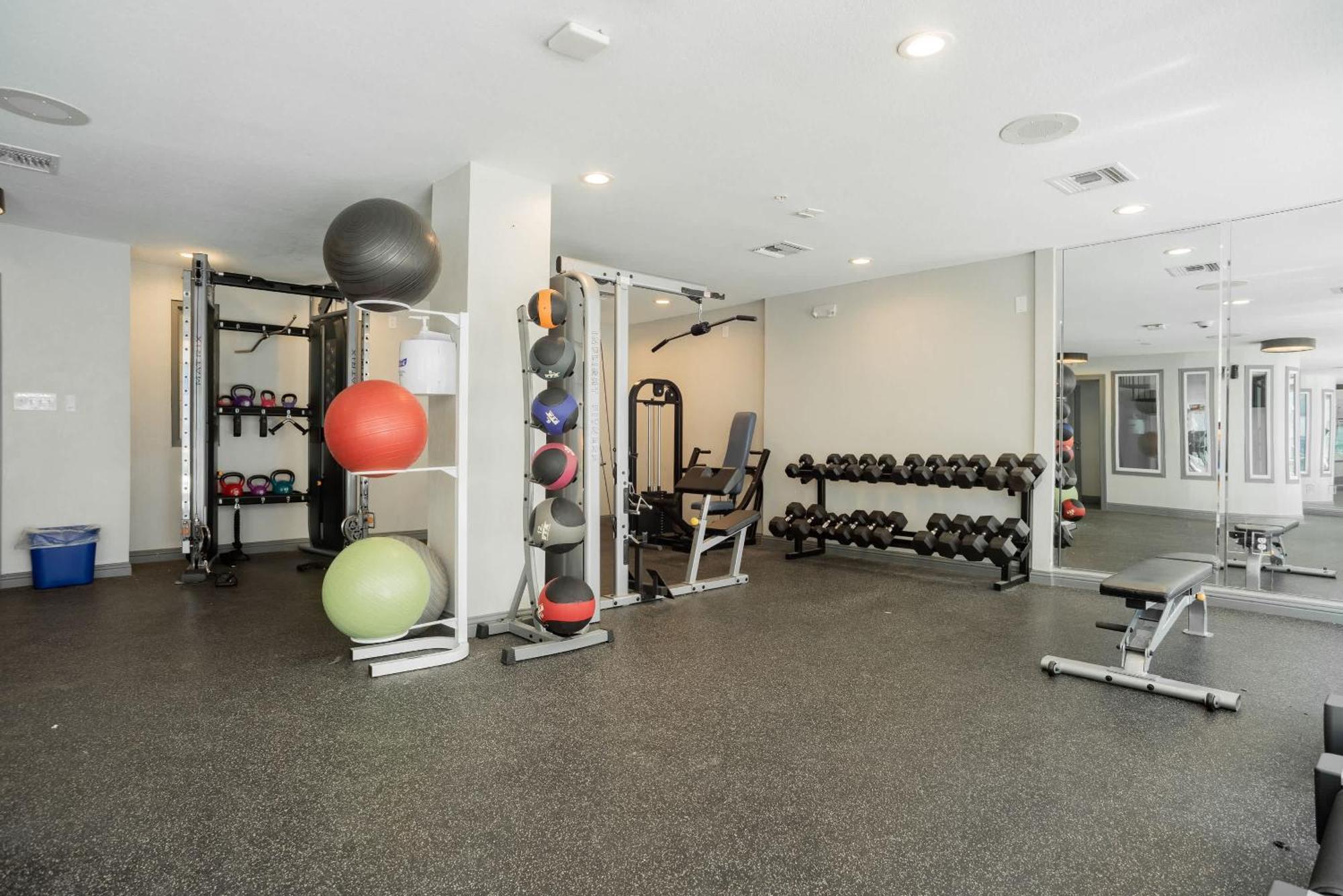 Upstay - Condo With Pool Gym Games And Bbq Austin Eksteriør bilde